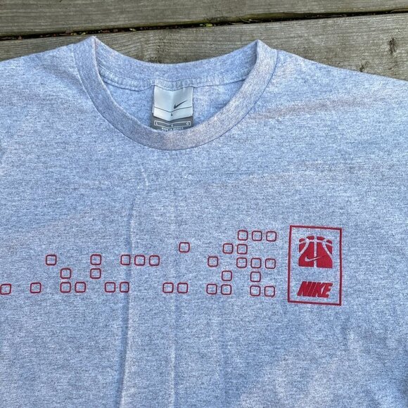Vintage 1999 Nike Basketball T Shirt Gray Large - Picture 1 of 9